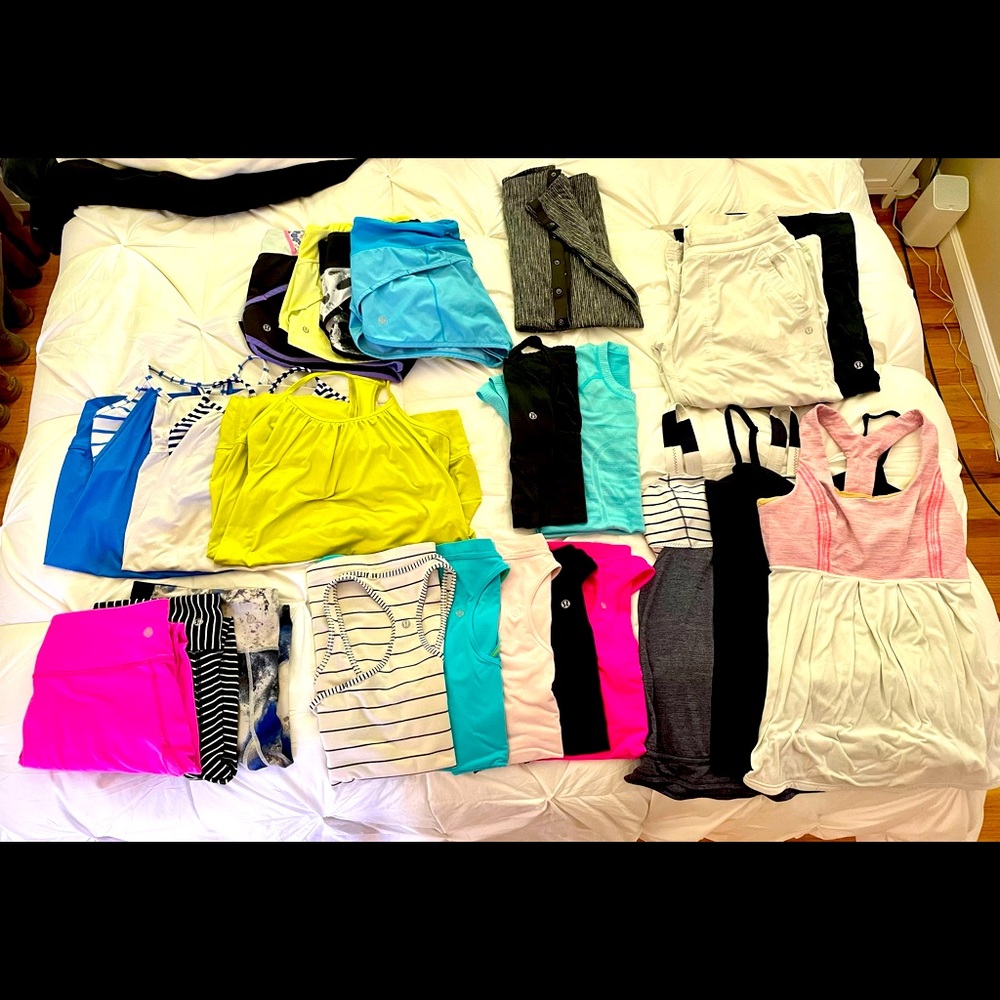 Lululemon lot - sizes 6 and 8